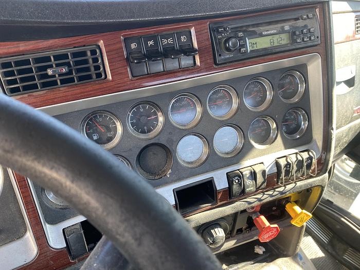 Used 2007 Kenworth T800