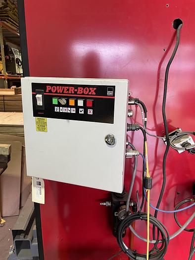 Used PRESTON EASTON MODEL RTT20 40' ROBOT TRANSFER TRACK ORIGINALLY RAN FANUC ARCMATE 120IC/10L