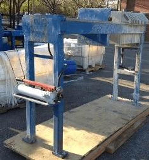Used 3.5 CU. FT. FILTER PRESS – POLYPRO – 470 MM MANUAL CLOSURE