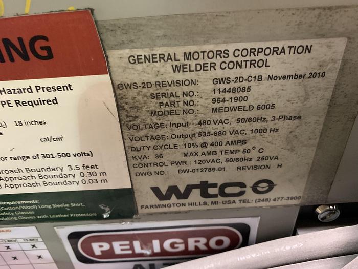 Used FANUC R2000iB/210F 210KG X 2655MM REACH 6 AXIS CNC ROBOT W/R30iA CONTROLS WITH ARO SERVO GUN