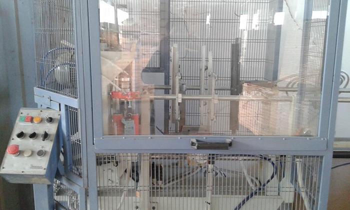 Ricondizionato TRONCATRICE RADIALE LAMACCHIA