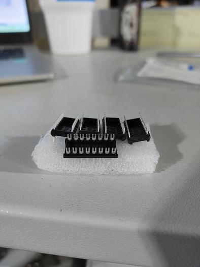 Parts Only IC & Component Sockets 16P FORK DIP HDR 535-16-600-10 (B12)