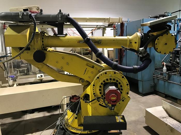 Used FANUC M900iA/260L 6 AXIS CNC ROBOT WITH R30iA CONTROLLER