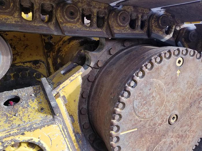 Used 2011 John Deere 850J WLT