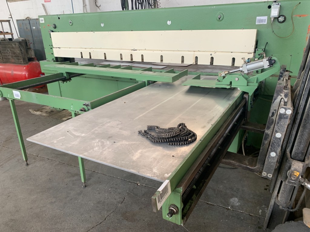 Usato Taglierina oleodinamica ad una lama marca Emme Elle