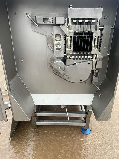 Used Foodlogistik Fleishereimaschinen GmbH dicing machine