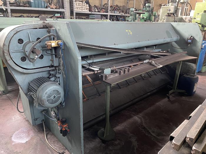 Buone Mechanical Shearing Machine RIBOLDI CEM 304