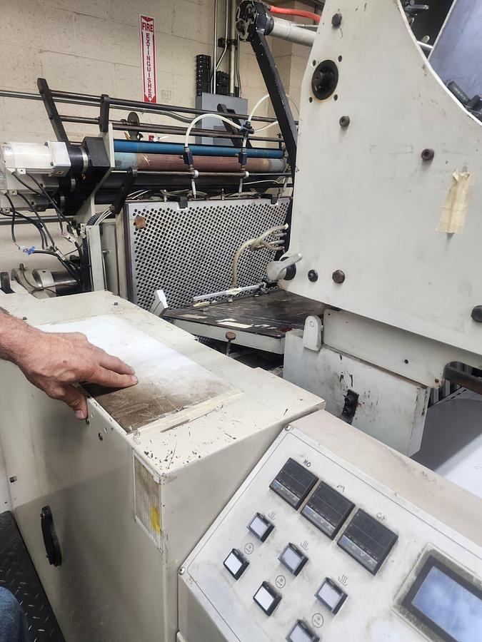 Used 2000 Standard Paper Box 720