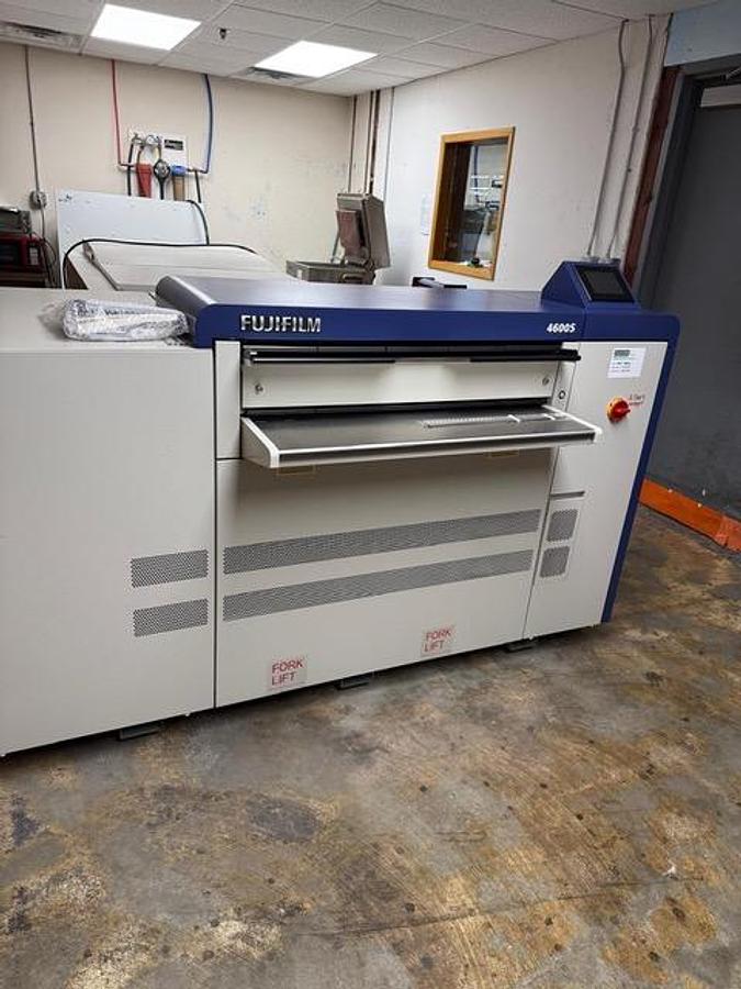 Used 2019 screen PT R4600S