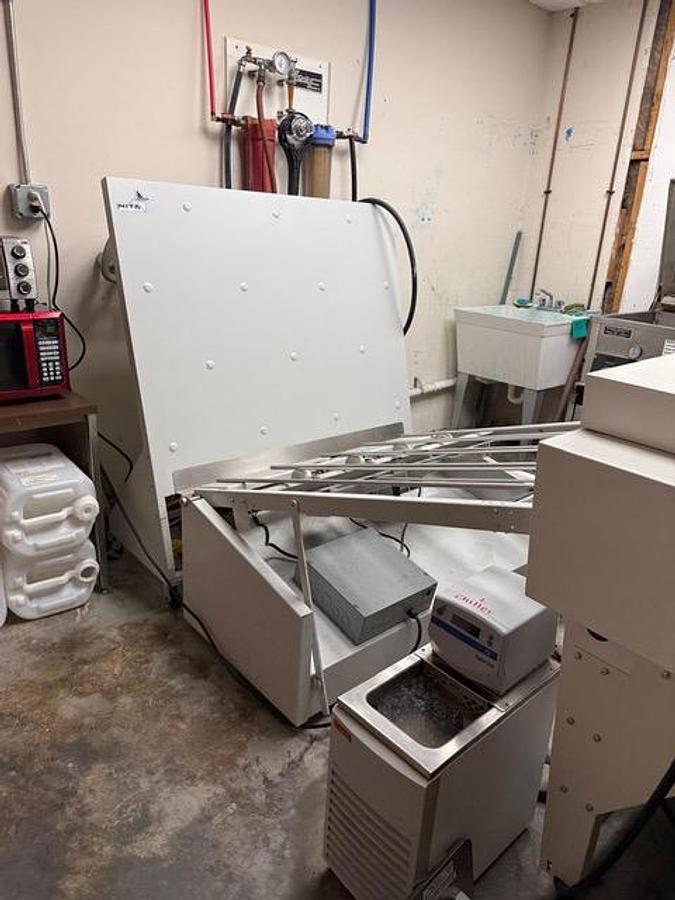 Used 2019 screen PT R4600S