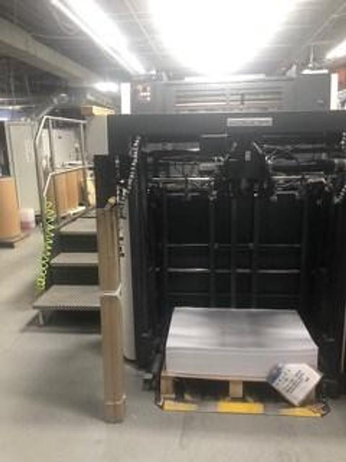 Used 2018 Komori G537, 5 Color, HUV