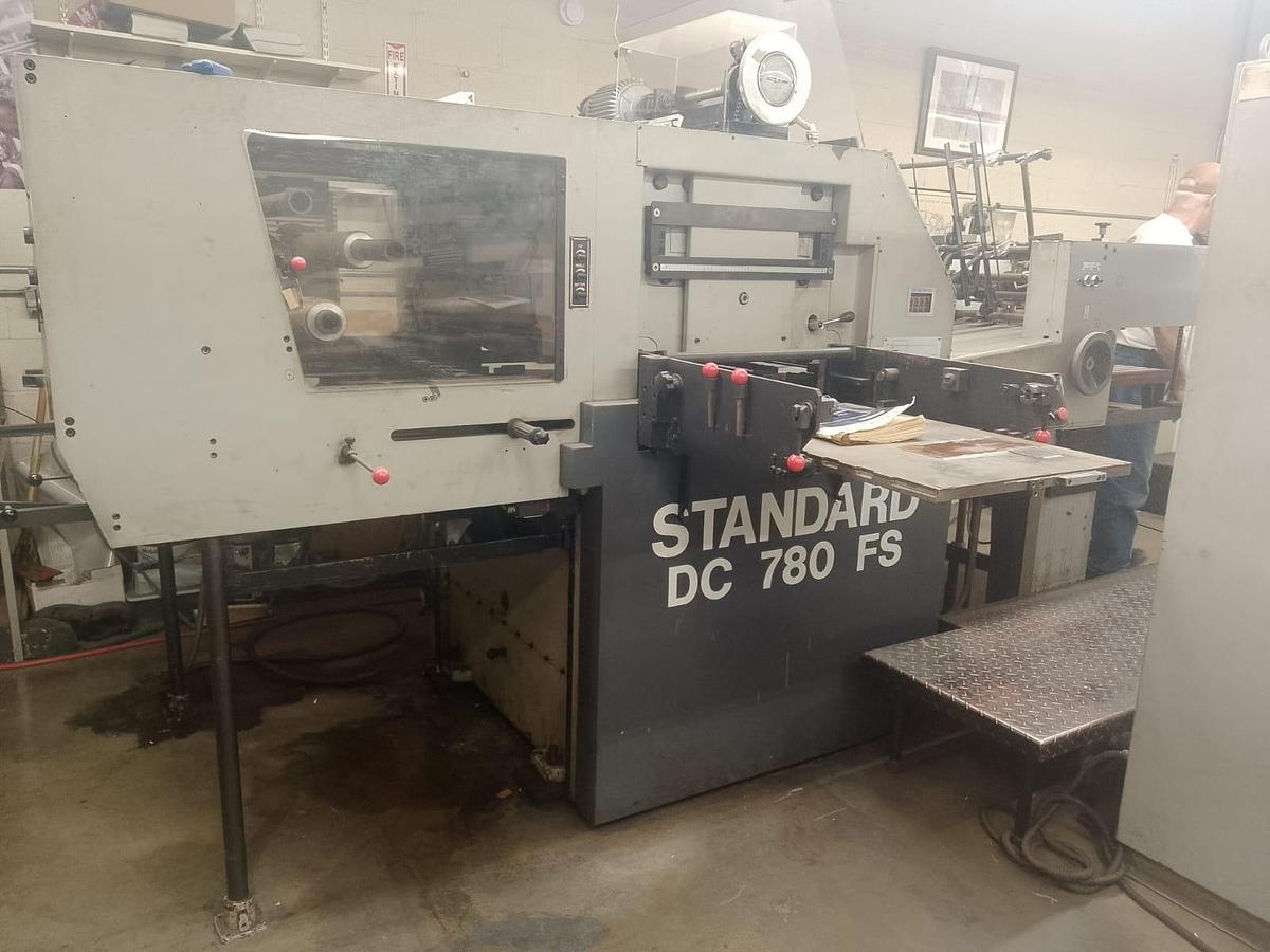 Used 2000 Standard Paper Box 720