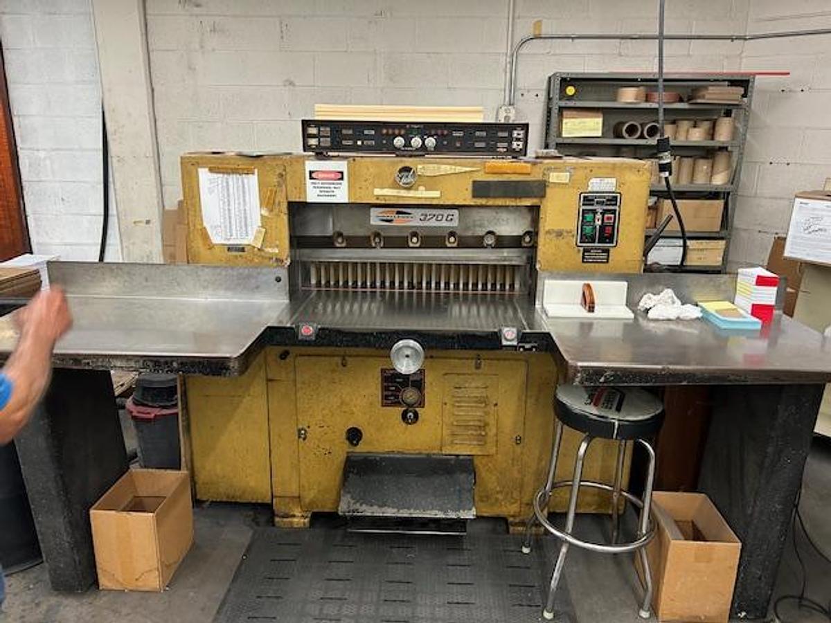 Used 1989 Challenge GM 370