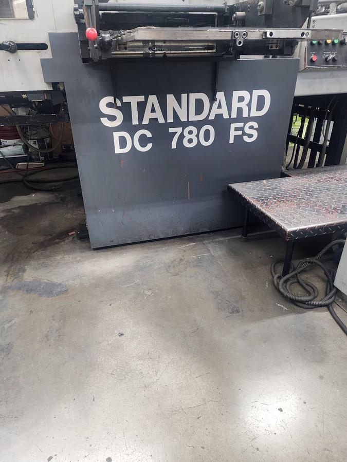 Used 2000 Standard Paper Box 720