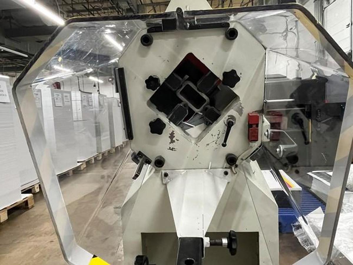 Used 2000 AMC H220 Die Cutter