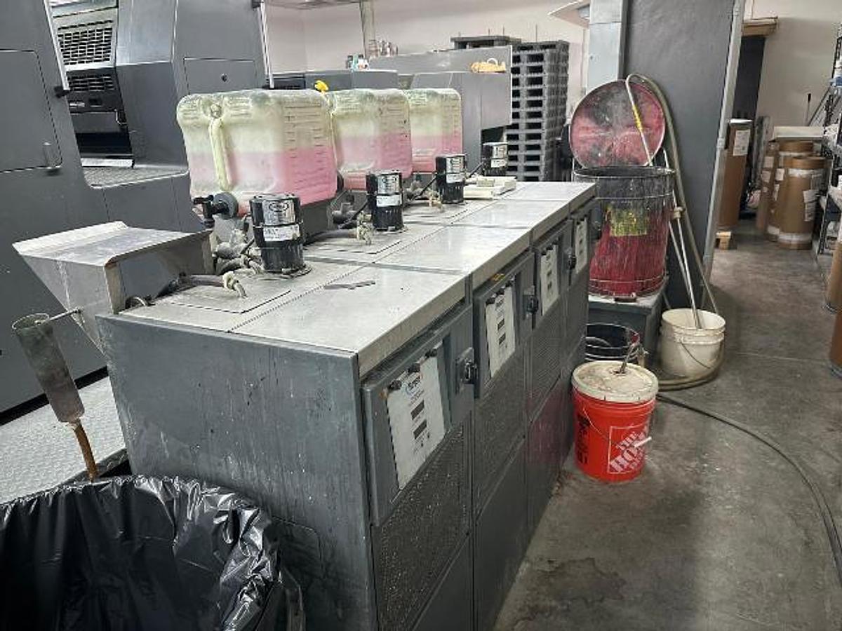 Used 2002 Heidelberg SM 74-4p3+L