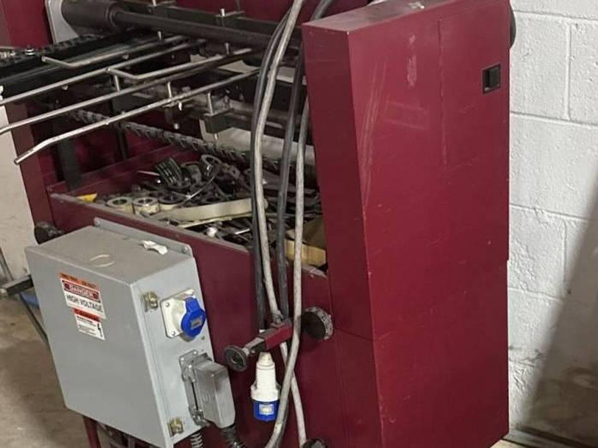Used 1990 Moll perf/crease