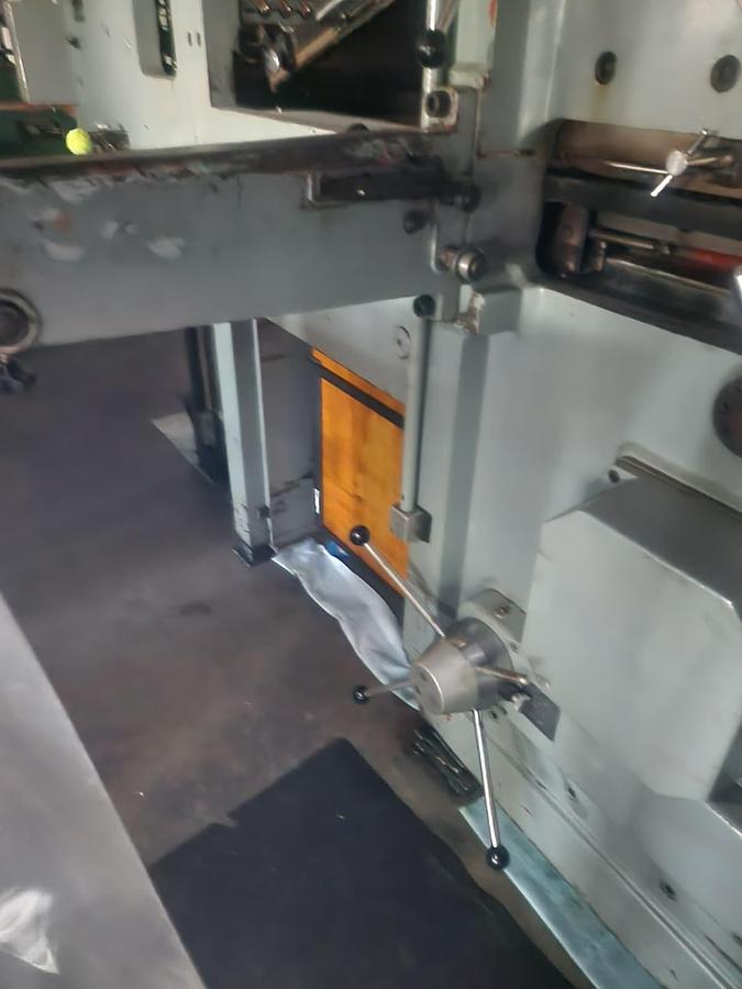 Used 2000 Standard Paper Box 720