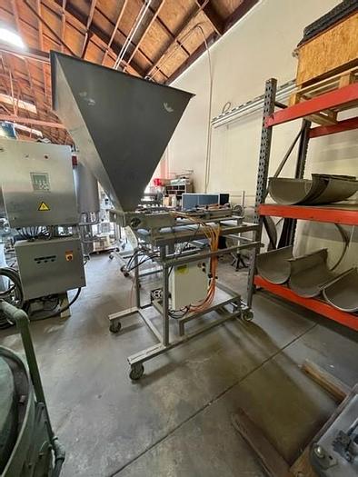 Used Geyer Double Piston Filler