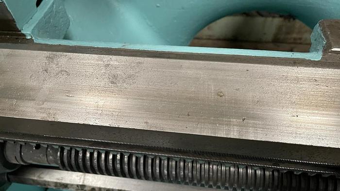 Used Tokarka uniwersalna TOS SUS 63x2000