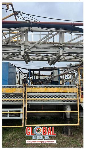 Used Item 10002 - 2011 LOADCRAFT HRI 1000-E DRILL RIG