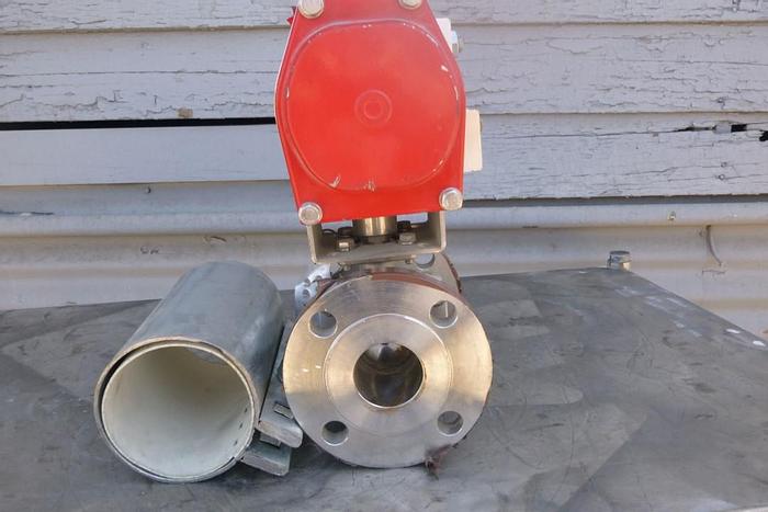 Used Valve, Ball, Actuated, 316 S/st, 2", Bray #C744062