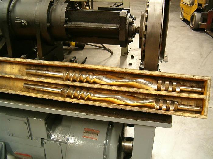 Used 1.9″ / 50 MM BAKER PERKINS TWIN SCREW CONTINUOUS MIXER (#9740)