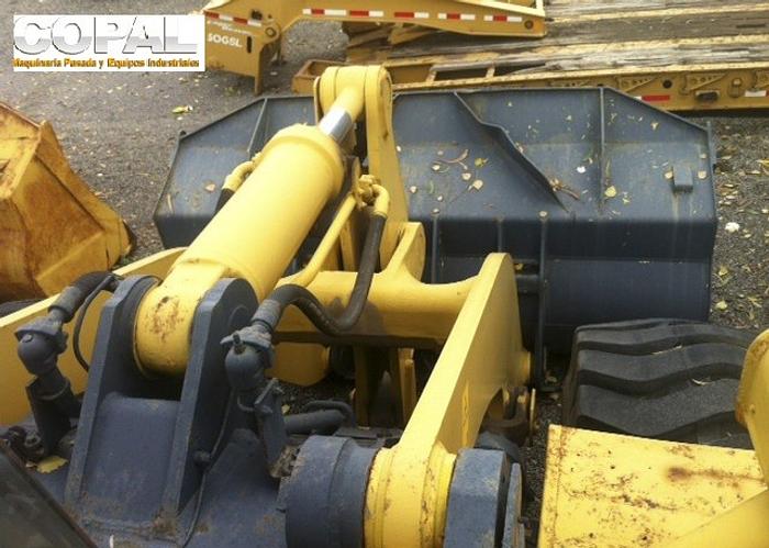 Usado 2003 KOMATSU WA470-5