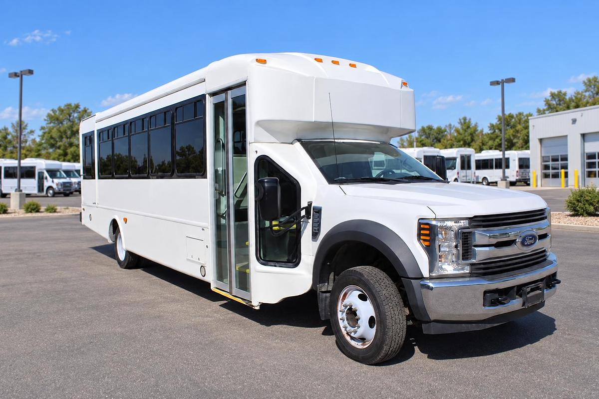 Refurbished 2019 Ford F-550 Glaval 24 / 10 Wheelchair Shuttle Bus