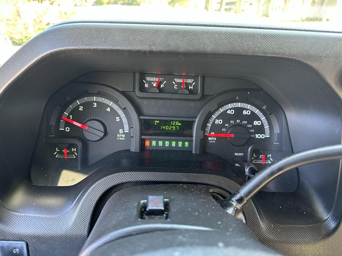 Refurbished 2017 Ford E-450