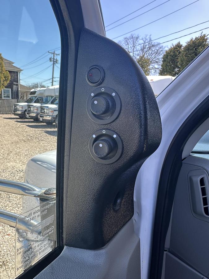 Refurbished 2017 Ford E-450