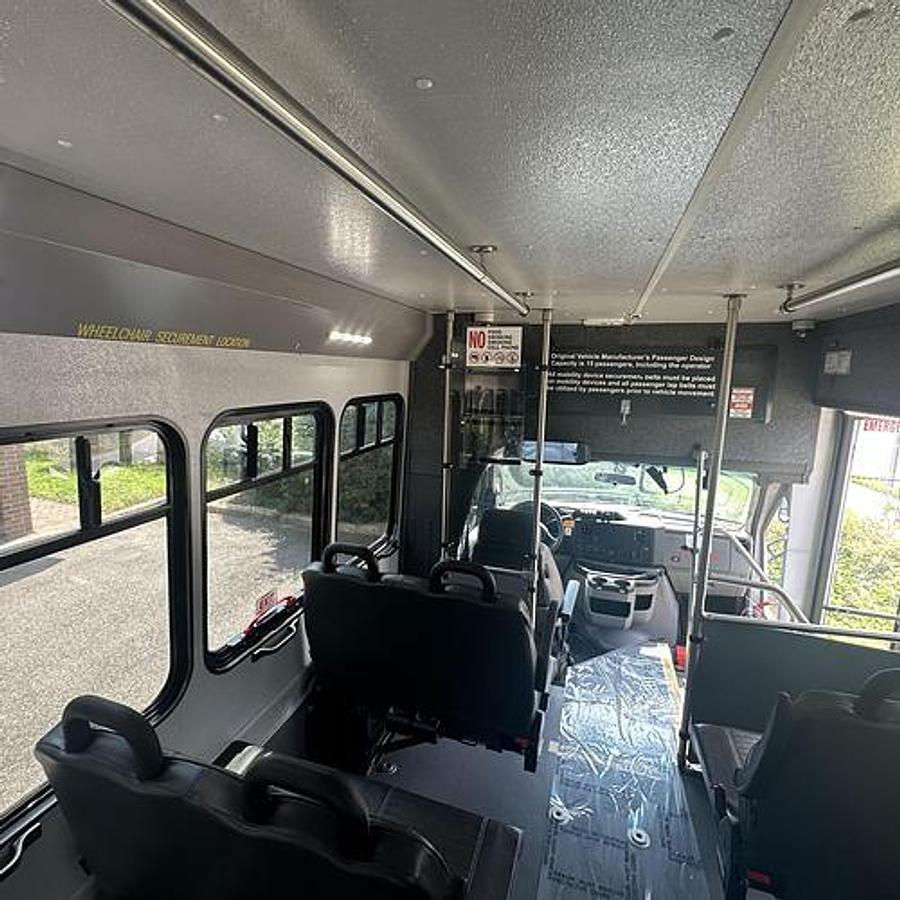 Refurbished 2017 Ford E-450 NON CDL 12 / 4 WHEELCHAIR SHUTTLE BUS