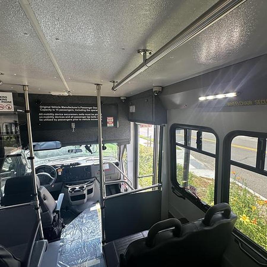 Refurbished 2017 Ford E-450 NON CDL 12 / 4 WHEELCHAIR SHUTTLE BUS