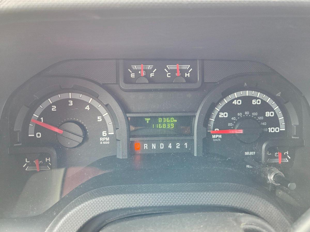 Used 2016 Ford E-450 StarCraft Non-CDL 12/5 Wheelchair Shuttle Bus