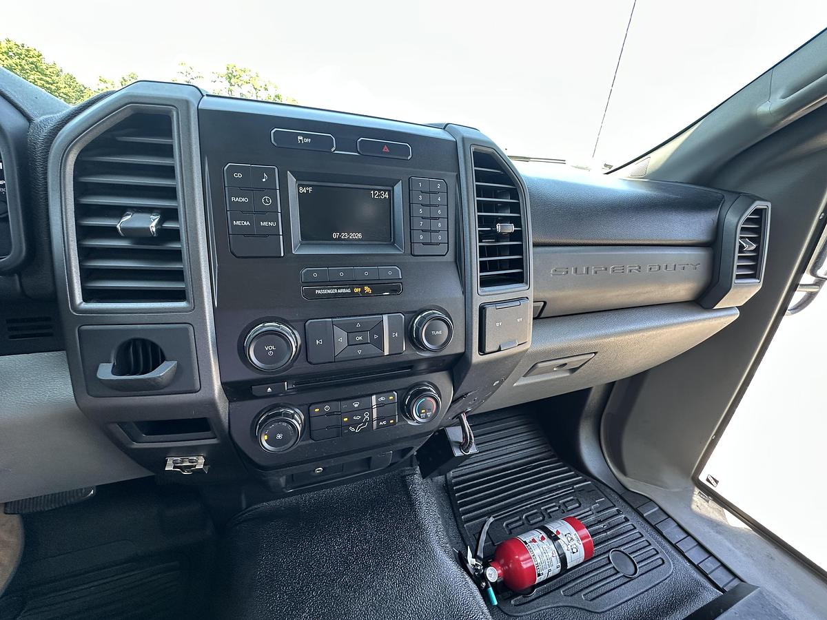 Refurbished 2018 Ford F550 Glaval Wheelchair Shuttle Bus 28 Passenger 2 Wheelchair