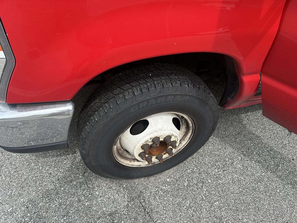 Used 2019 Ford E-450 24 Passenger Shuttle Bus W/Luggage