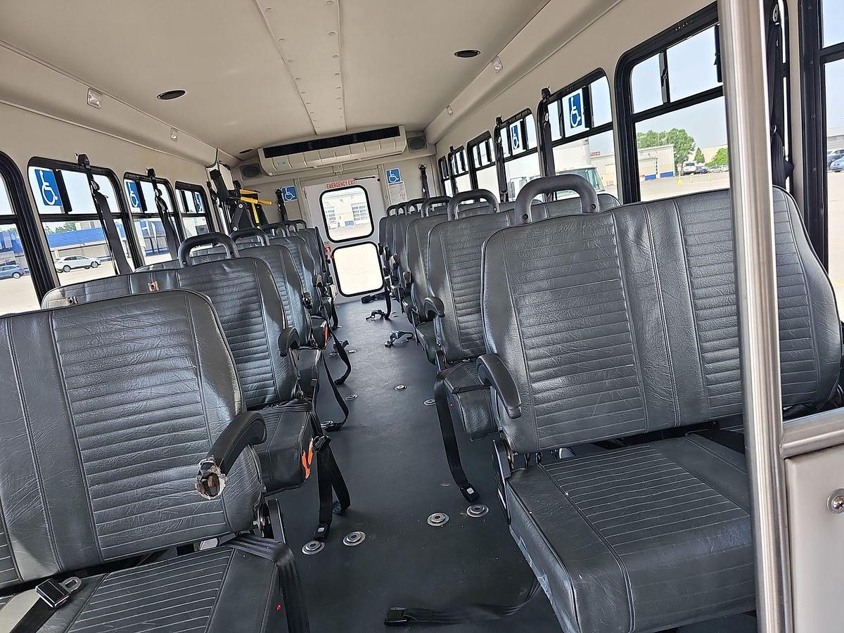 Refurbished 2019 Ford F-550 24/8 Startrans Gas Wheelchair Shuttle Bus