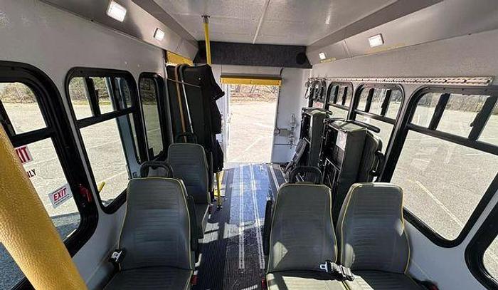 Refurbished 2013 Ford E-350 Non CDL 6/2 Wheelchair Shuttle Bus