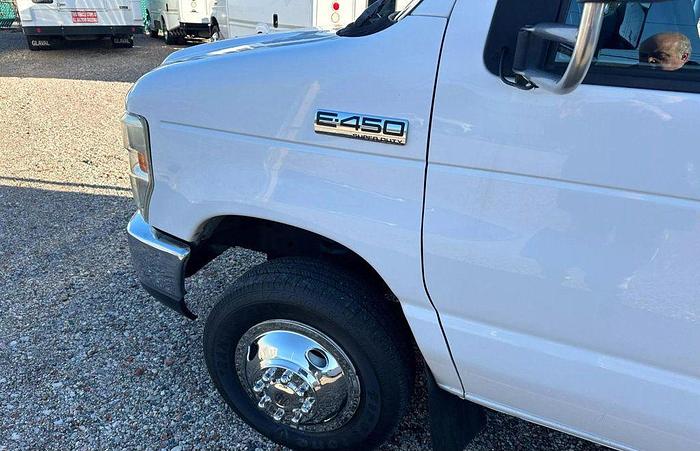 Refurbished 2016 Ford E-450 NON CDL 12/4 WHEELCHAIR SHUTTLE BUS