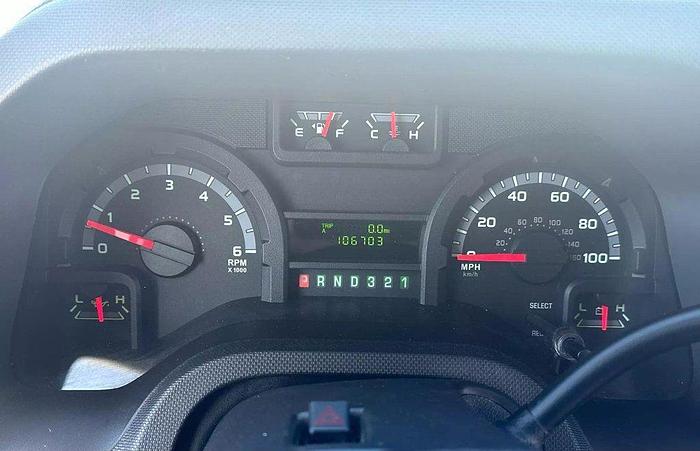 Used 2013 Ford E-350 Non CDL 8/4 Wheelchair Shuttle Bus