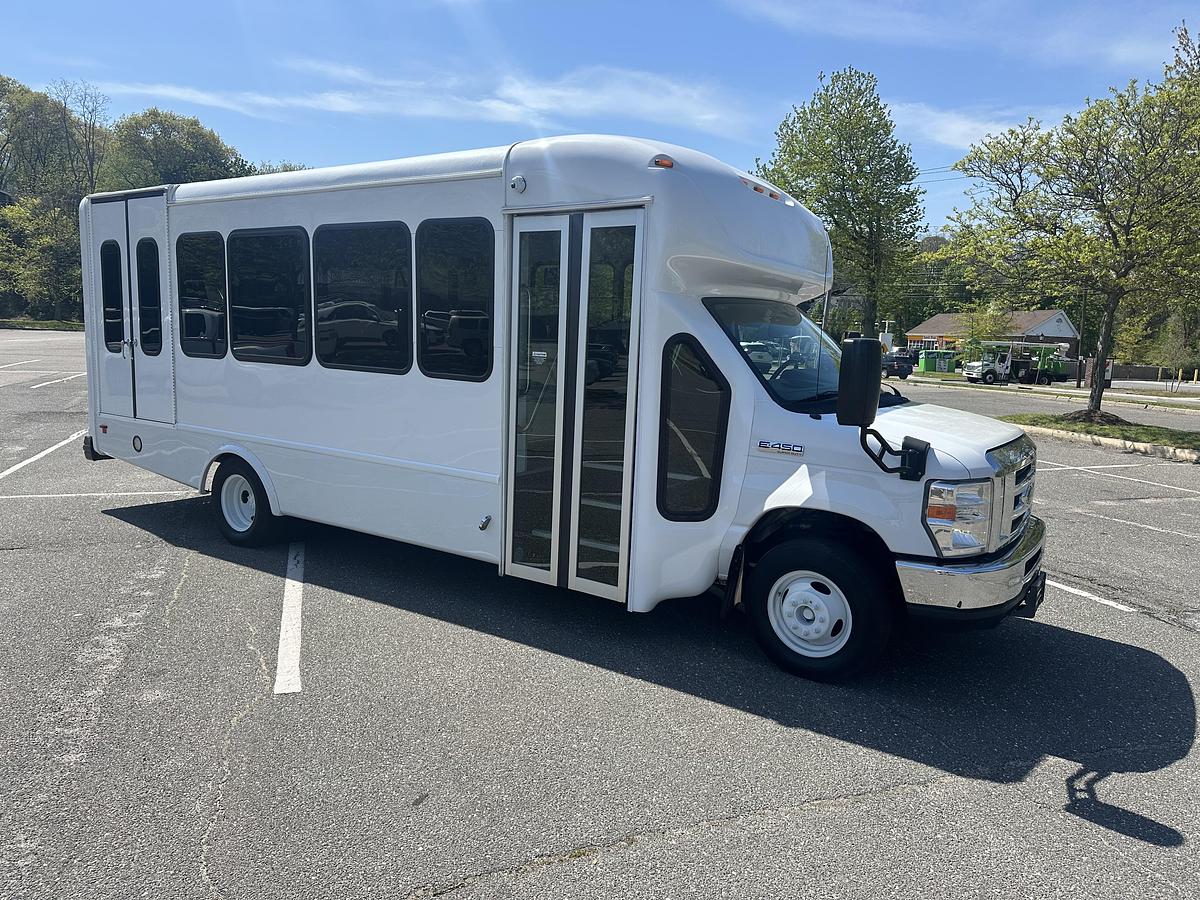 Refurbished 2019 Ford