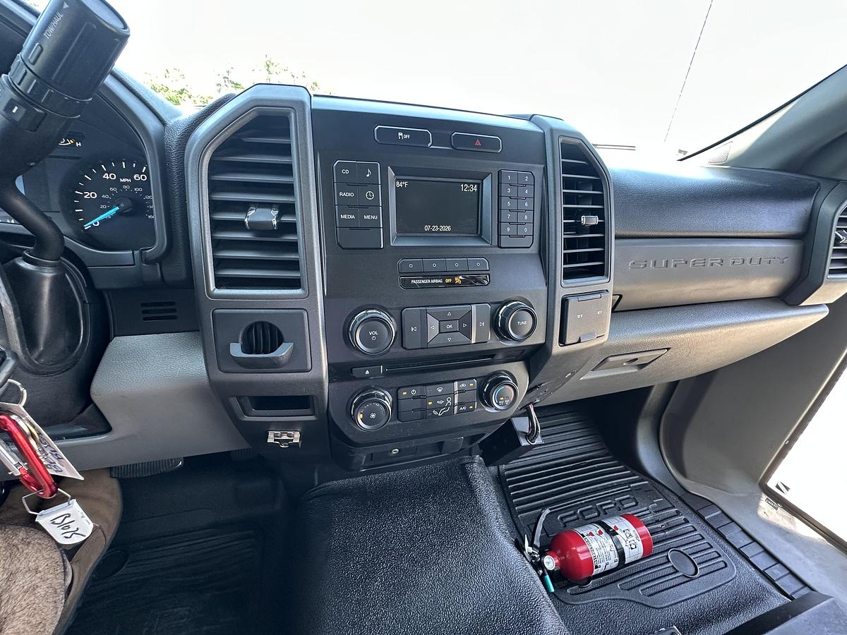Refurbished 2018 Ford F550 Glaval Wheelchair Shuttle Bus 28 Passenger 2 Wheelchair