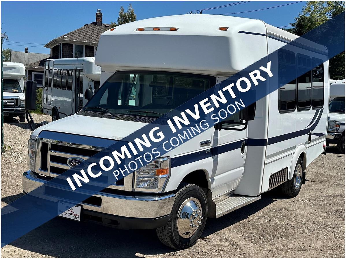 Refurbished 2018 Ford F550 Glaval Wheelchair Shuttle Bus 28 Passenger 2 Wheelchair