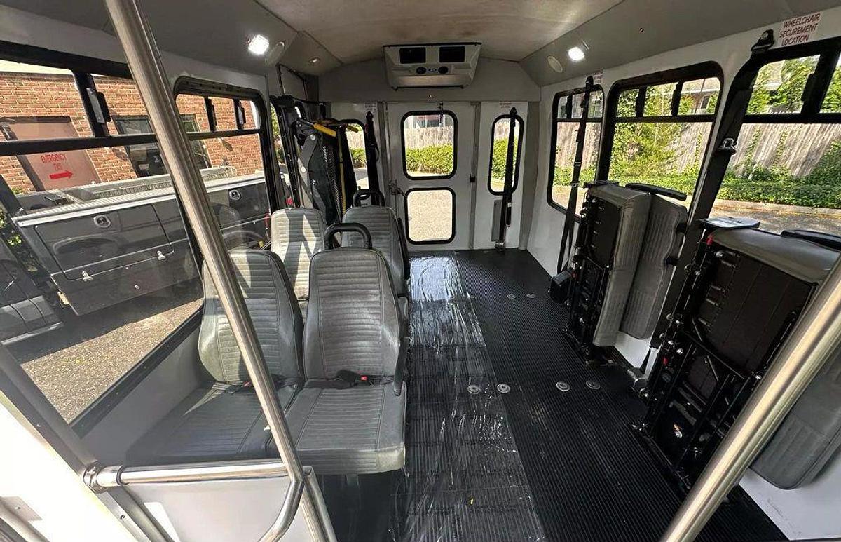 Refurbished 2015 Ford E-350 Non CDL 8/4 Wheelchair Shuttle Bus
