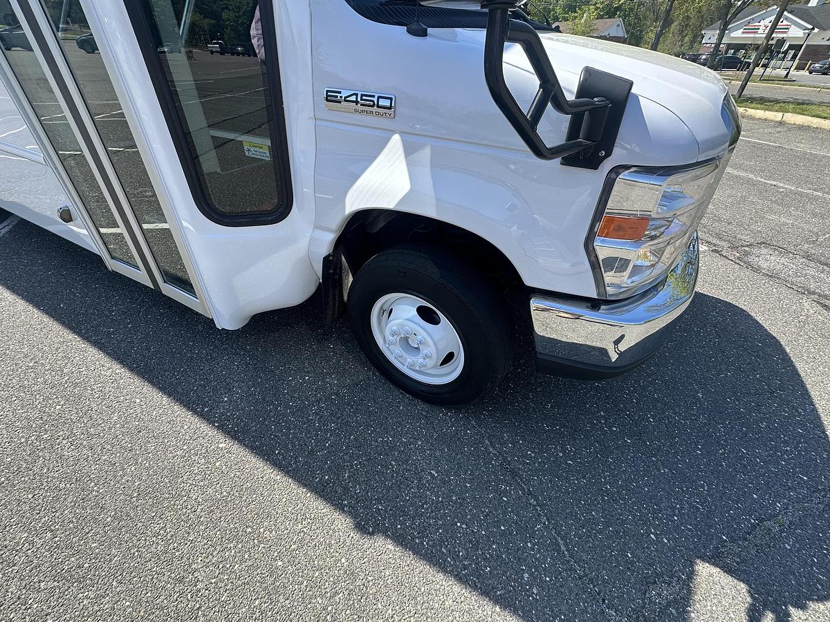 Refurbished 2019 Ford