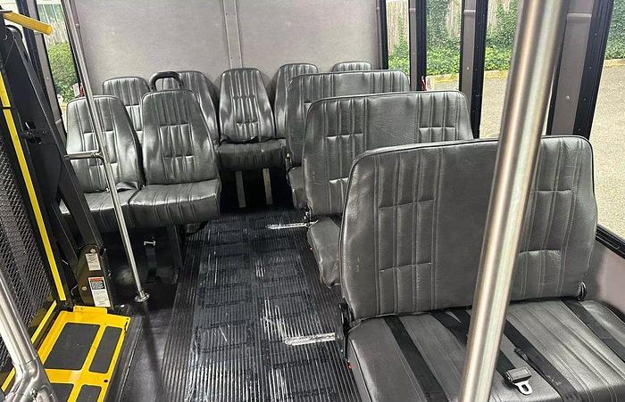 Refurbished 2021 Ford E-350 Non CDL 13/1 Wheelchair Shuttle Bus W/LUGGAGE