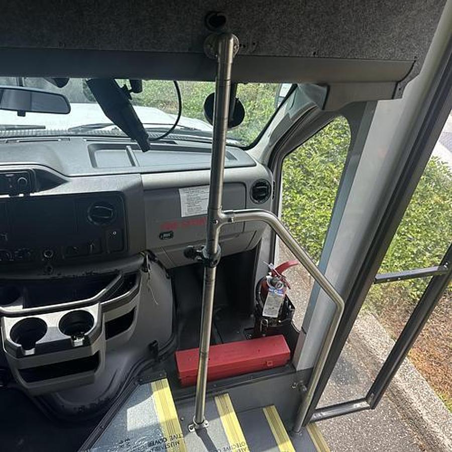 Refurbished 2017 Ford E-450 NON CDL 12 / 4 WHEELCHAIR SHUTTLE BUS