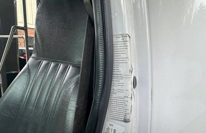 Refurbished 2021 Ford E-350 Non CDL 13/1 Wheelchair Shuttle Bus W/LUGGAGE