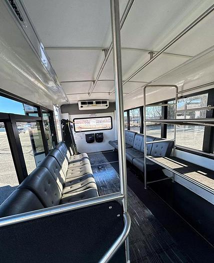 Refurbished 2016 FORD NON CDL AIRPORT SEATING 12/2 WHEELCHAIR SHUTTLE