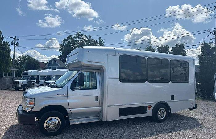 Refurbished 2017 Ford E450 NON CDL 14 / 2 WHEELCHAIR SHUTTLE BUS